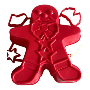 Gingerbread Man Bakeware Large Size Red